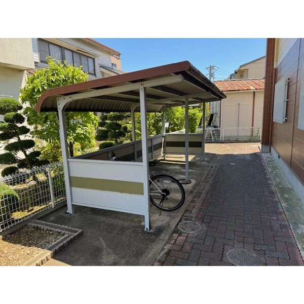 サンコーポラスのエントランス