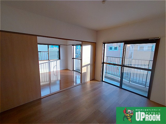 コーポクラウンの居間・リビング