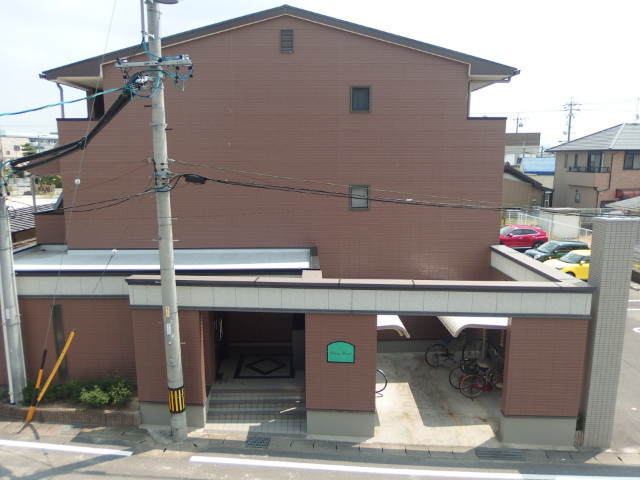 Ｓｕｎｎｙ　Ｃｏｕｒｔの外観