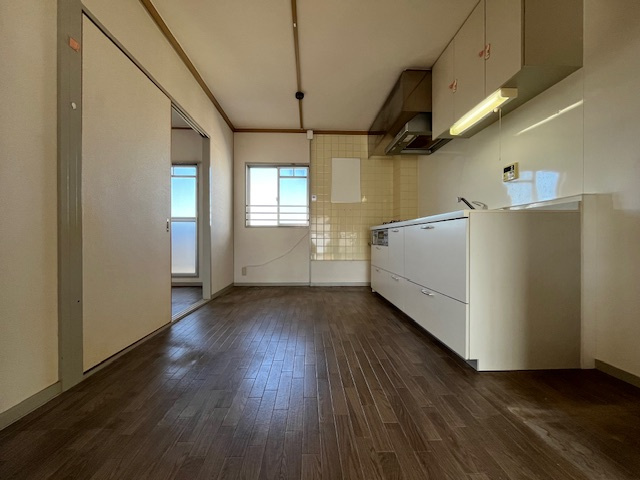  泉北城山台三丁住宅の居間・リビング