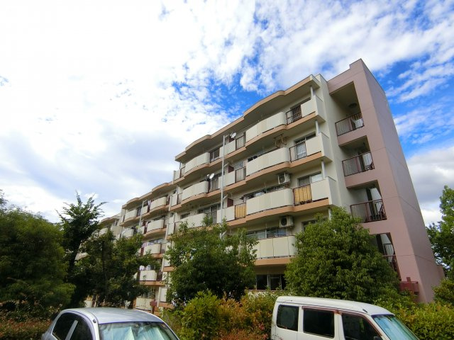  泉北城山台三丁住宅の外観