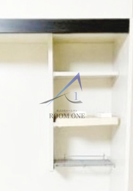 リヴュールＨＩＲＡＫＡＷＡ