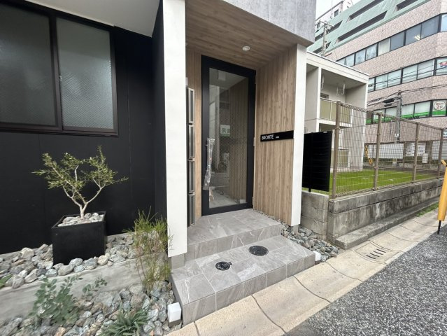 Bronte Aioiのエントランス