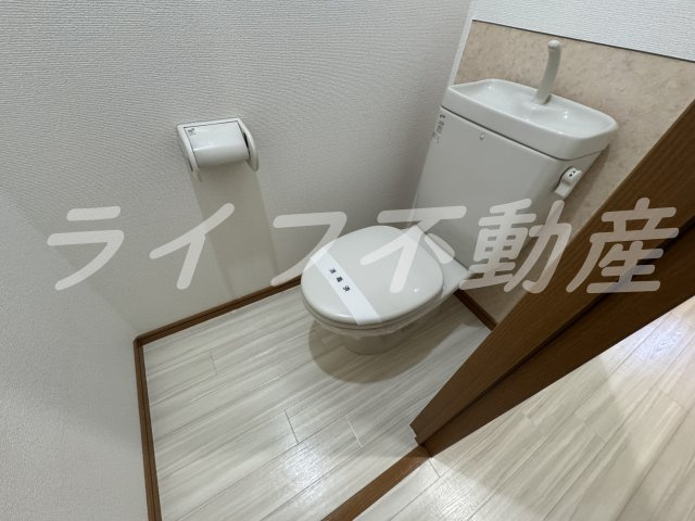 イーストフラワーのトイレ|ゆったりとした空間のトイレです