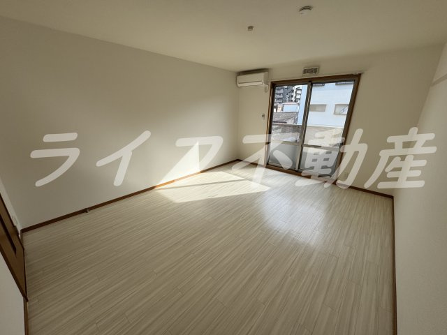 イーストフラワーの内装|内装は落ち着いています