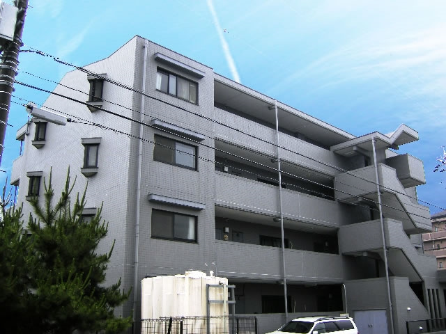 ロイヤル柴田の外観