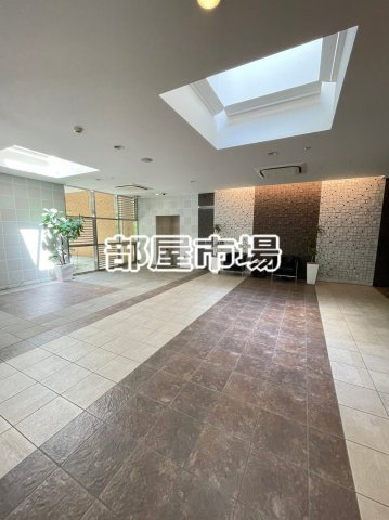 ライオンズクオーレ東京三ノ輪シティゲートのロビー