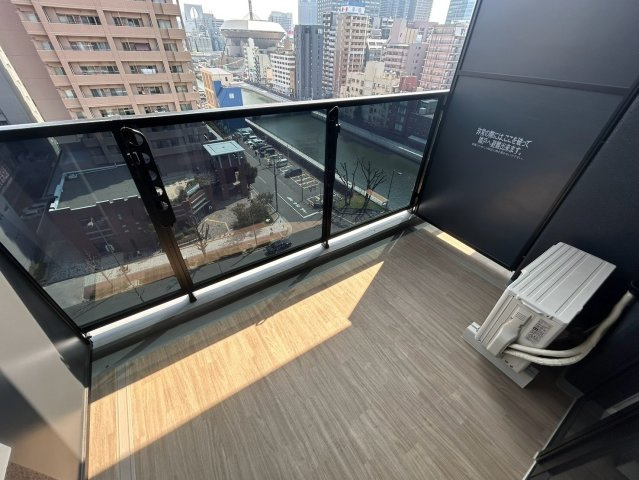 RJRプレシア南堀江のバルコニー