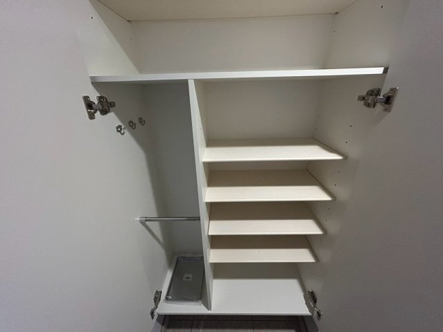 RJRプレシア南堀江の収納