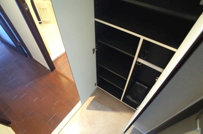 【玄関】 | ラティ岡本