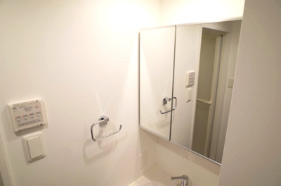 【洗面所】 | ラティ岡本