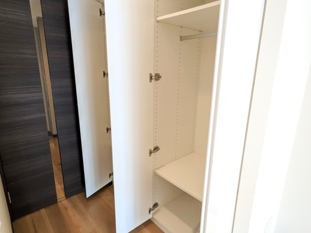 アゼスト堀切菖蒲園Ⅱの収納