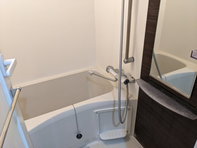 アゼスト堀切菖蒲園Ⅱの浴室