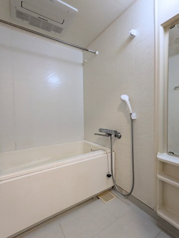 アソシエール溝の口の浴室