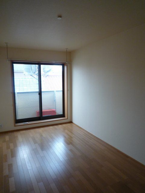 セルピエンテⅡの居間・リビング