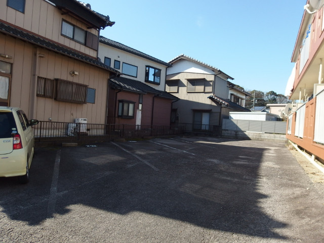 コーポ内田の駐車場