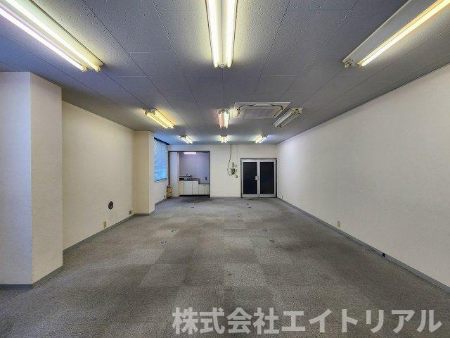 刈谷第1東海ビルの内装