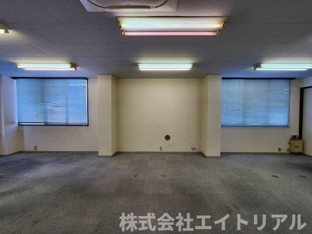 刈谷第1東海ビルの内装