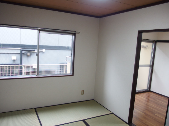 タウニィ山本Ａの和室