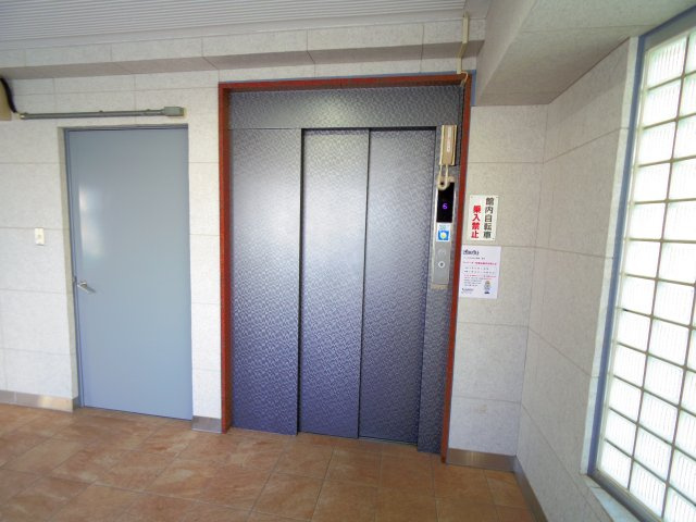 リシェス久米川２号館