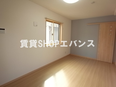 【寝室】 | フォルトゥーナ津田沼 | 開放的な寝室です