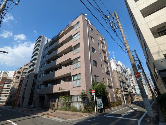 グランベル上野の杜の外観