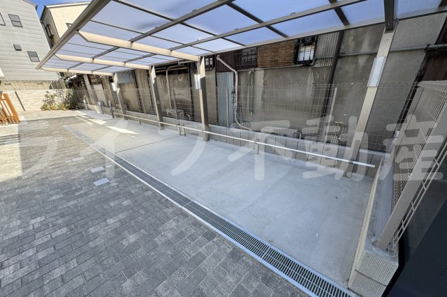 アイビー俊徳道の駐車場|駐車場に車を止められます