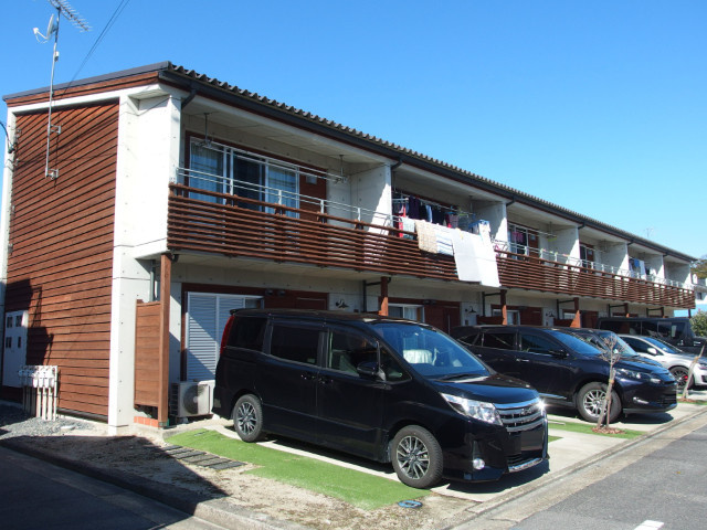 terrace house 豊の駐車場