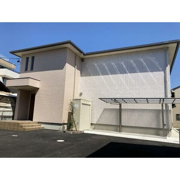Maison　KJ.の外観