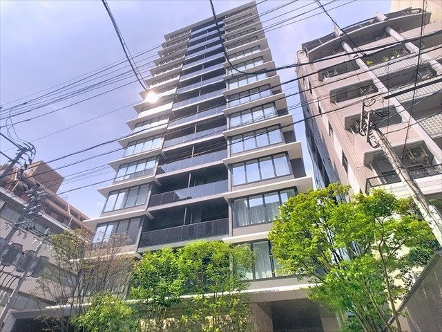 ザ・ライオンズ大濠公園の外観