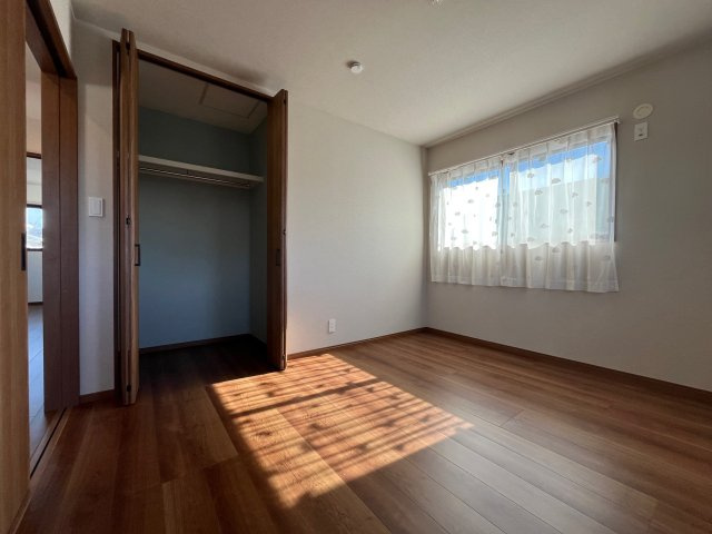 【洋室】の画像