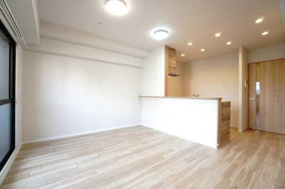 【居間・リビング】 | 【上質リノベ】藤和シティコープ舟入 | 室内（2025年11月21日12：00頃）撮影
