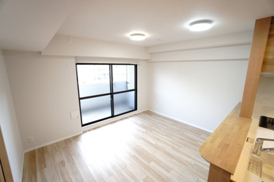 【居間・リビング】 | 【上質リノベ】藤和シティコープ舟入 | 室内（2025年11月21日12：00頃）撮影
