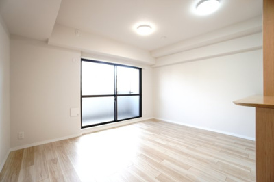 【居間・リビング】 | 【上質リノベ】藤和シティコープ舟入 | 室内（2025年11月21日12：00頃）撮影
