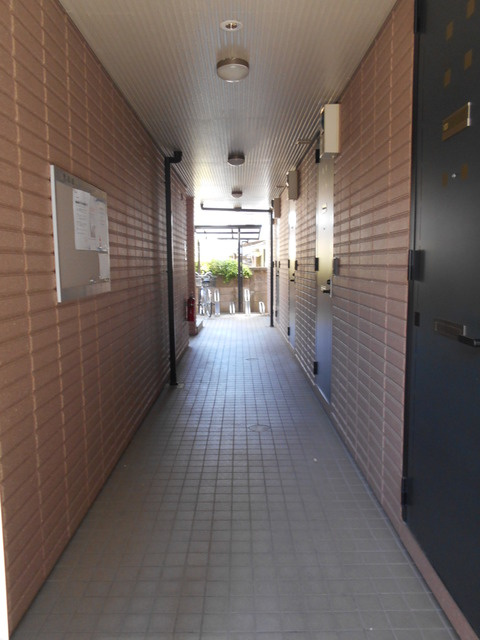 サンライズ西大井のロビー|★共用廊下★