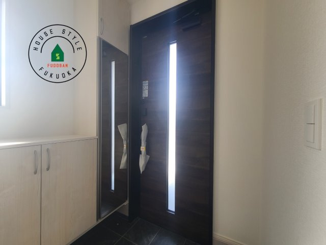 福岡市東区大岳2丁目第1-2棟（2号棟）の内観：施工例|二重ロックでしっかり防犯対策ができます。