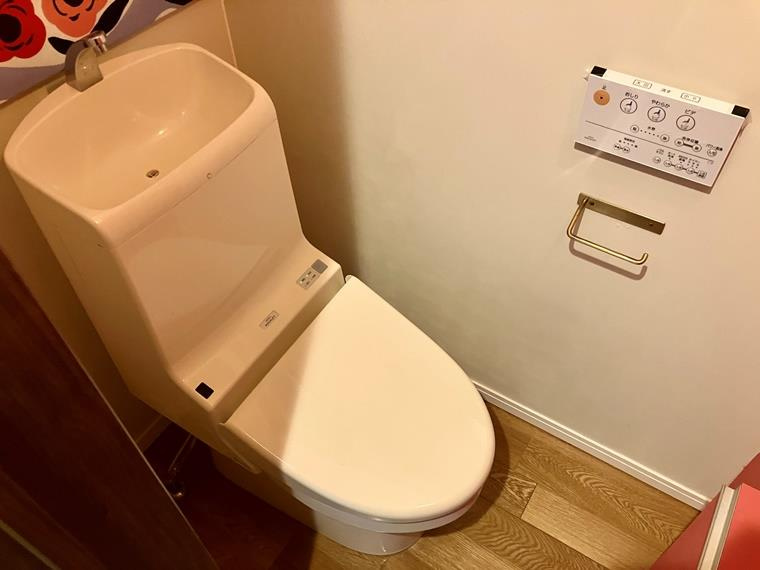 天沼戸建のトイレ