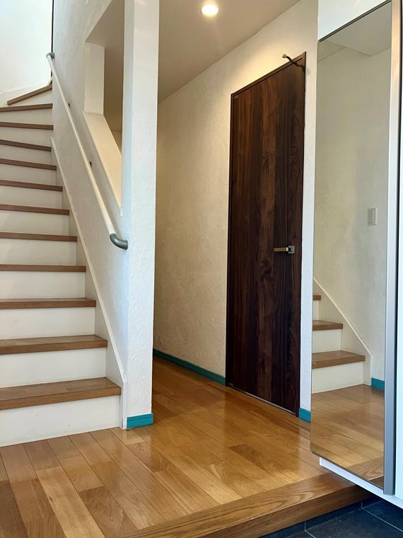 天沼戸建のロビー