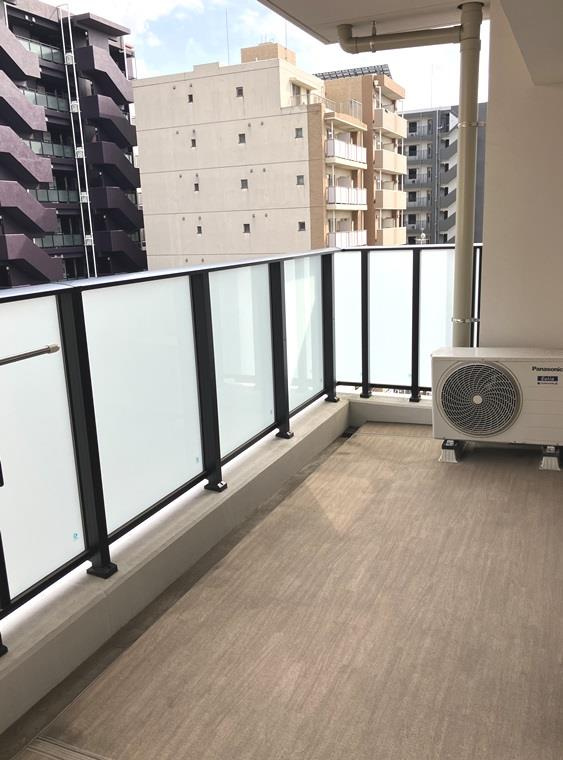 プレミスト横濱反町のバルコニー