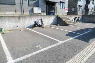敷地内駐車場※要空き確認