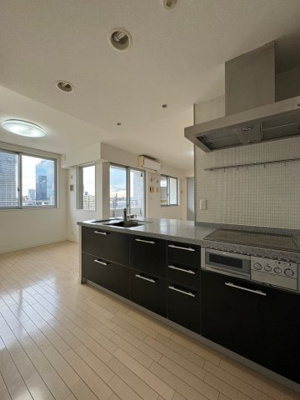 【居間・リビング】 | サンクタス梅田イノセント