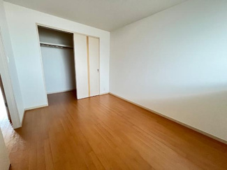 【寝室】 | コムデソレイユ | 寝室