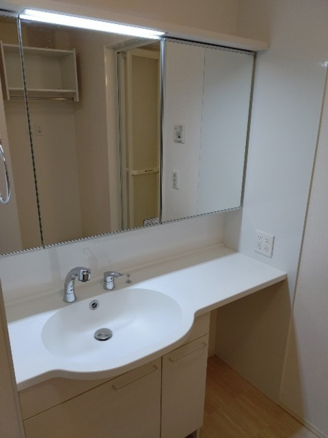 シャルマン・アヴニールの洗面所|洗髪洗面化粧台