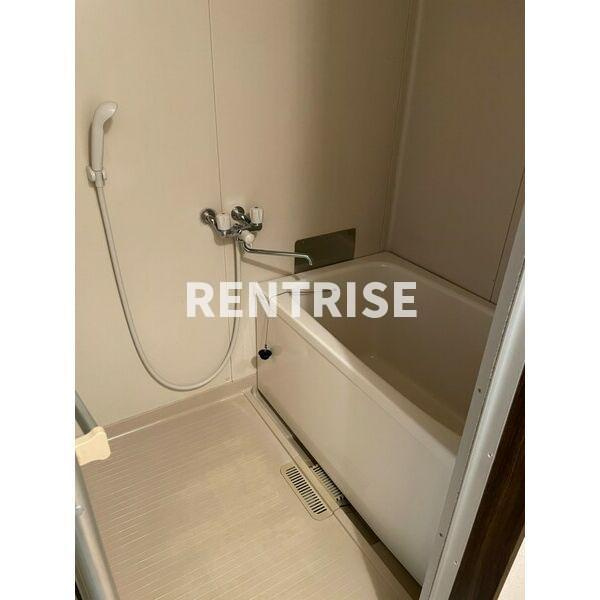 フォーブル貴船の浴室