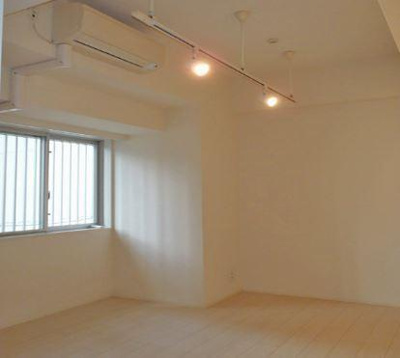 【洋室】 | コンフォリア芝浦バウハウス