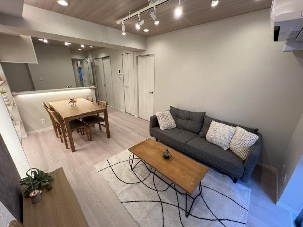 【居間・リビング】 | さんろーどダイヤモンドマンション | キッチンからリビングダイニングまで見渡せて、ご家族のコミュニケーションも取りやすい間取りです