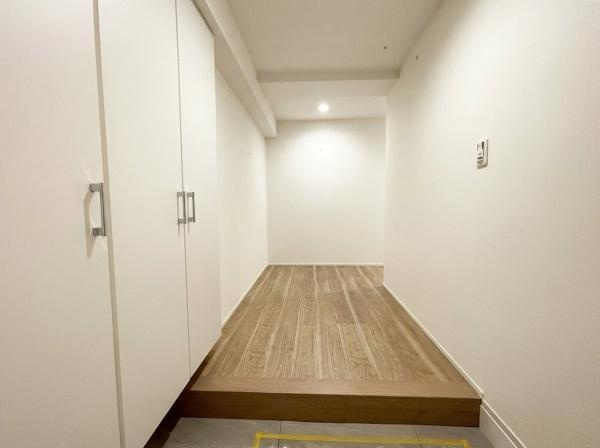 グランフォルム藤が丘の玄関|収納力たっぷりの玄関です♪