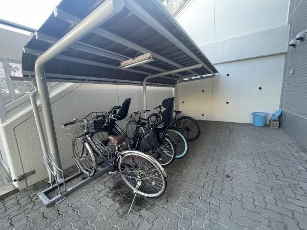 グランフォルム藤が丘の駐車場|空き状況はご確認ください。