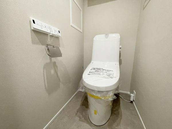 グランフォルム藤が丘のトイレ|明るくて広い落ち着いた色合いのトイレです♪！