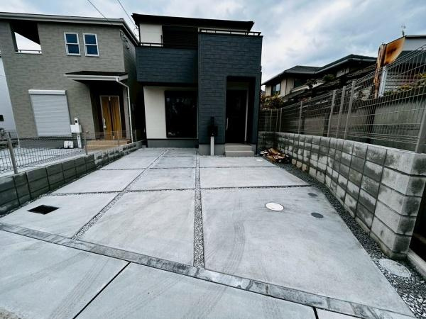 【駐車場】